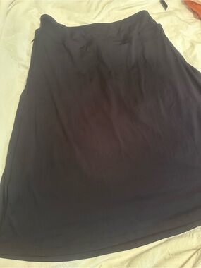 Vivo Black A-Line Women's Skirt with shorts